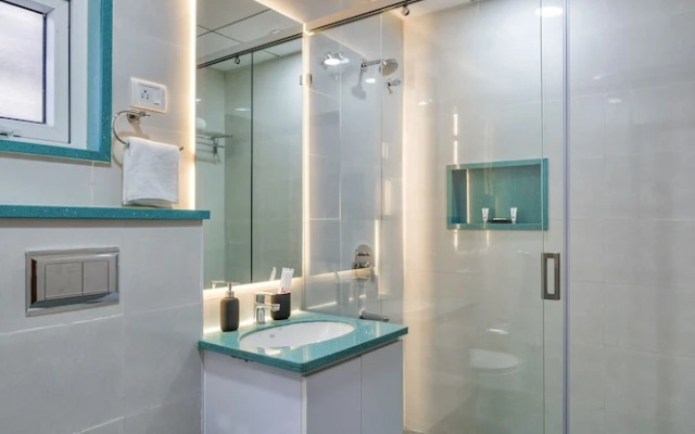SKYLA Studios & Suites - Hitech City