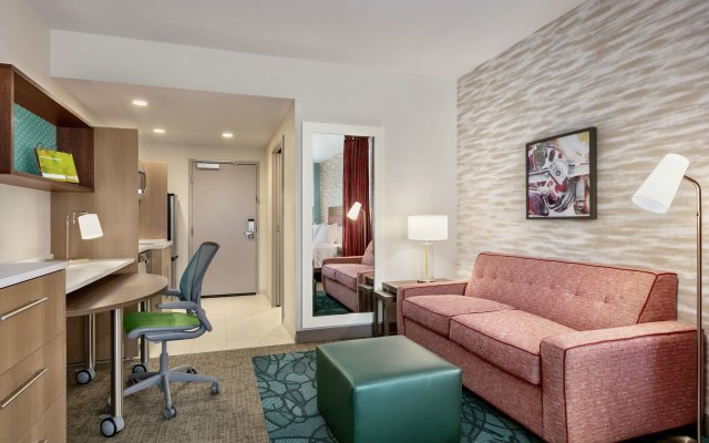 Home2 Suites by Hilton Easton