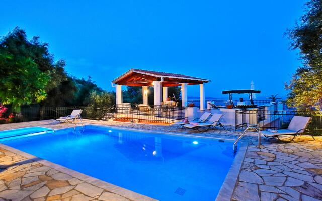 Villa Alexandros