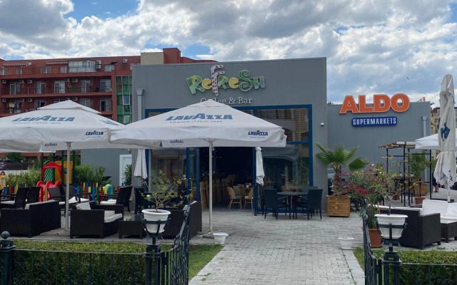 Private Studio Summer Breeze 506