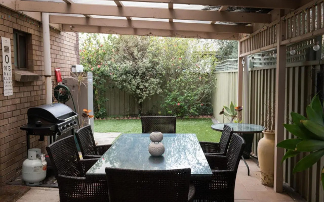 Glenelg North " Home Away From Home"