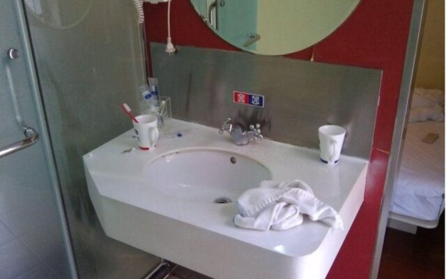 Hanting Hotel Jiazhou