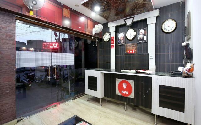 OYO 1357 Hotel Seemaz