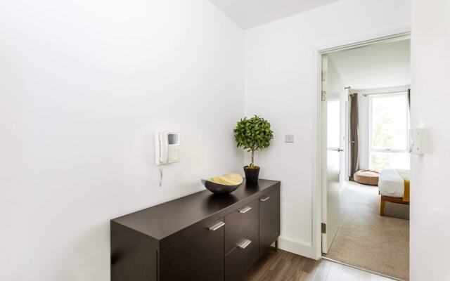 Cozy Bermondsey Apartment