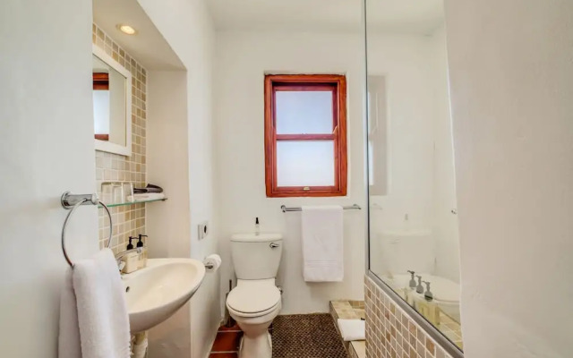 Camps Bay Terrace Palm Suite