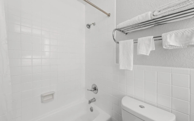 Suburban Studios Fairborn - Dayton