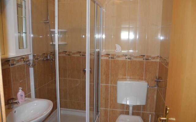 Maca - Seaview & Private Parking - A1