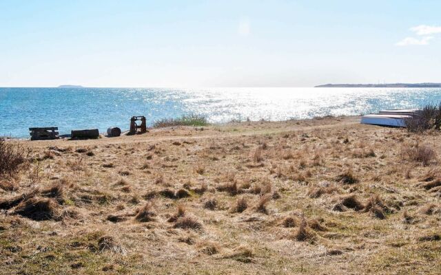 Peaceful Holiday Home in Jutland near Holme Beach