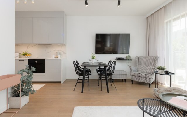 Boutiq Park Apartment Warsaw by Renters