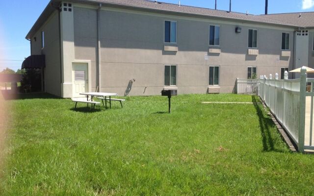 Super 8 Calvert City/Ky Lake Area