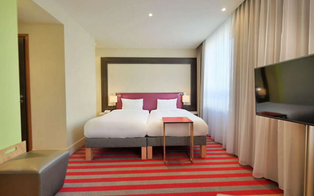 Mercure Warszawa Grand