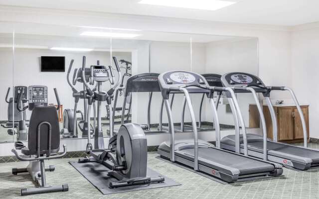 Ramada by Wyndham Macon