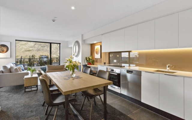 Taha Apartment