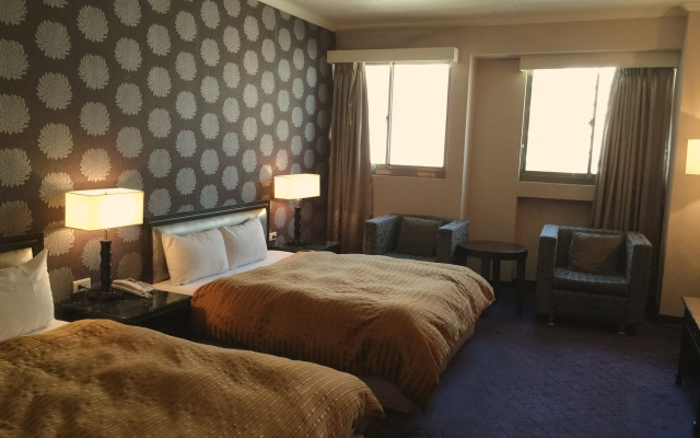 Well Garden Hotel