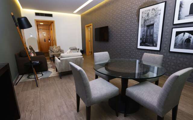 Radisson Blu Hotel, Beirut Verdun