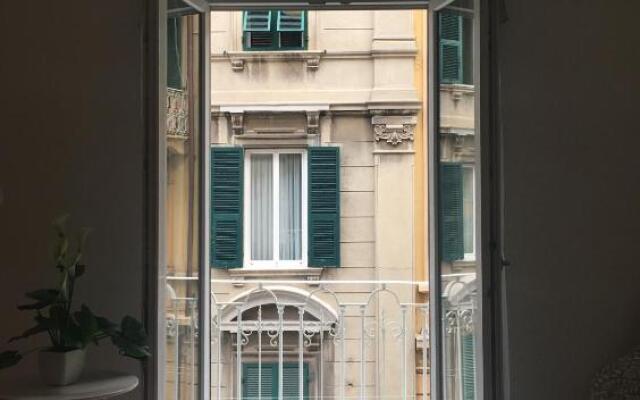 Queen chic apartment