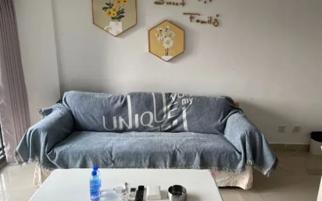 Suwu Youdianjing Apartment (Zhengzhongfeng Linji Center Shop)