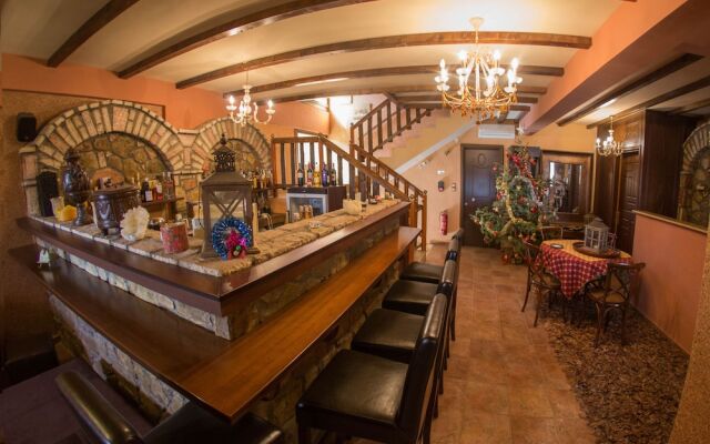 Silva Suites