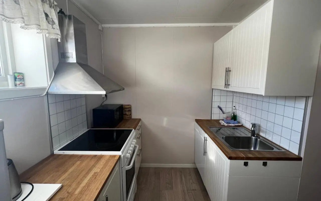 Midnattsol Rom Og Hytter