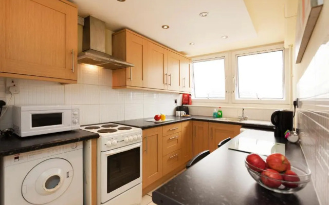 Victoria Centre Apartments & Annexe