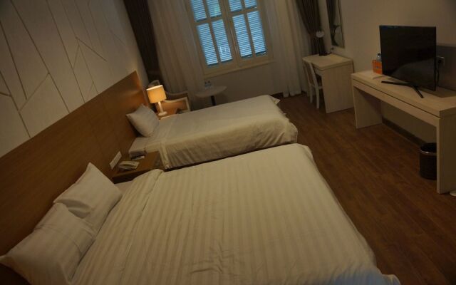 Hung Vuong Hotel