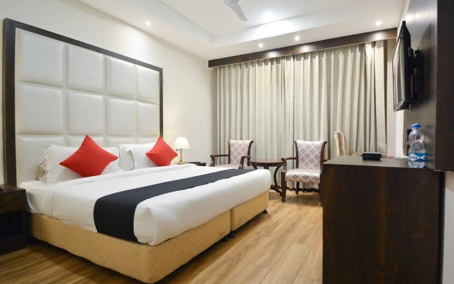 Capital O 37234 Reejas Inns N Suites