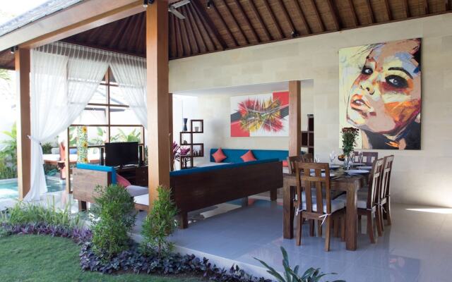 Bunga Neil Villa