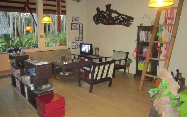 Manora Garden B & B