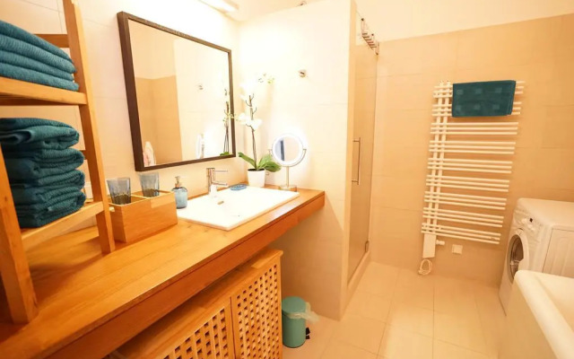 Luxury Downtown Appartement mit Garage