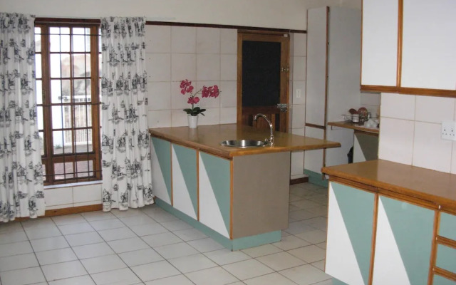 Sterkfontein Heritage Lodge