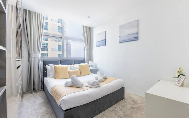 Waterfront 3BR with Marina View at DEC