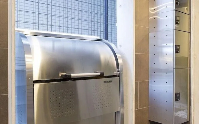 B3  Maison Philippe Shitaya 302