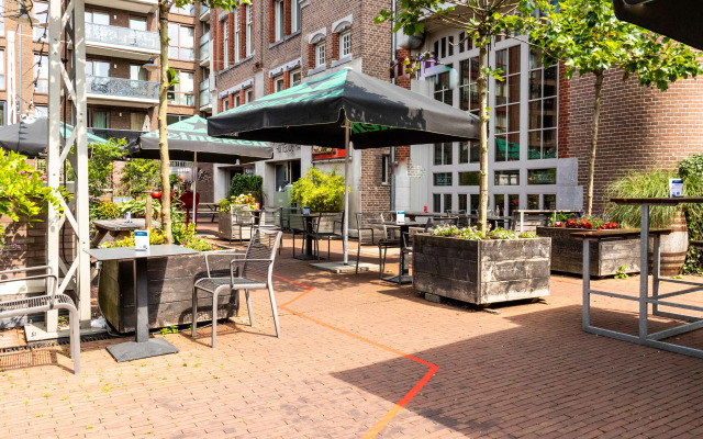 Hotel De Hallen