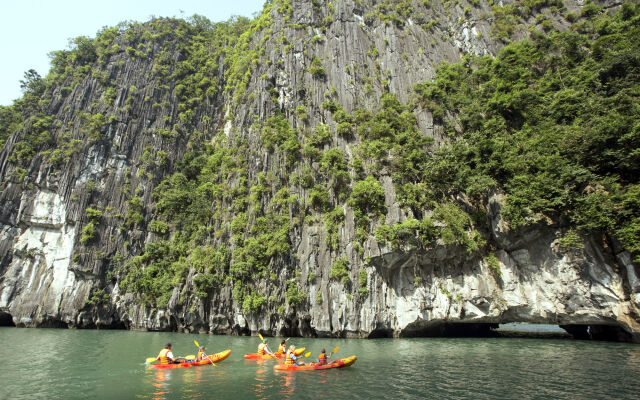 Aphrodite Cruises