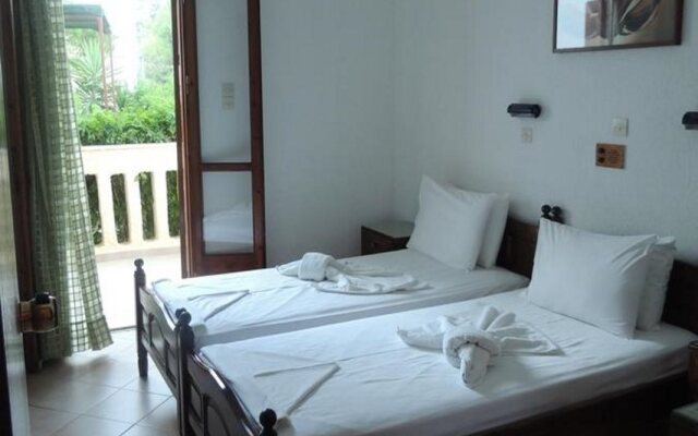 Smaragda Hotel