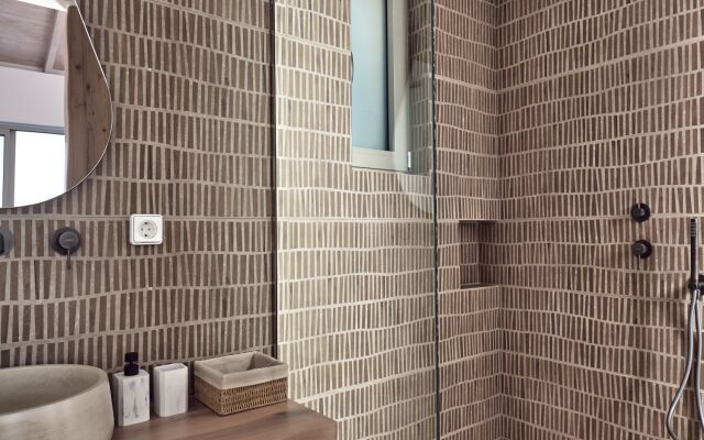 Etheria Luxury Villas & Suites