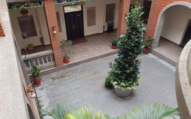 Jinxia Heping B&B