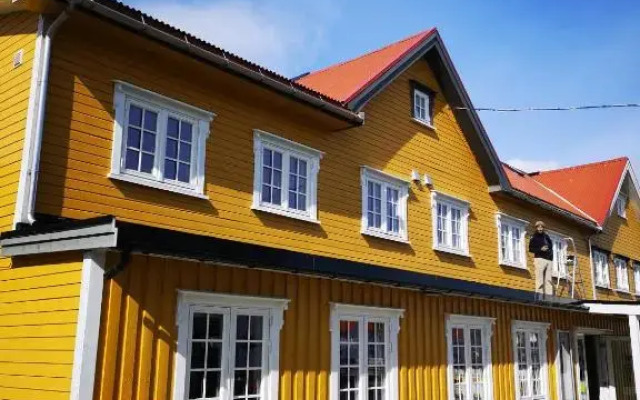 Henningsvær Guesthouse