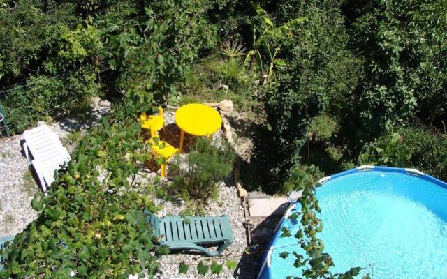 Dubrava Guest House