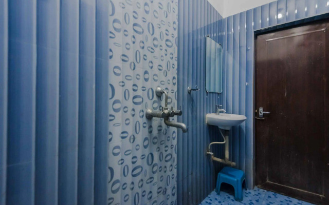 OYO StayOut Casino Palms Baga