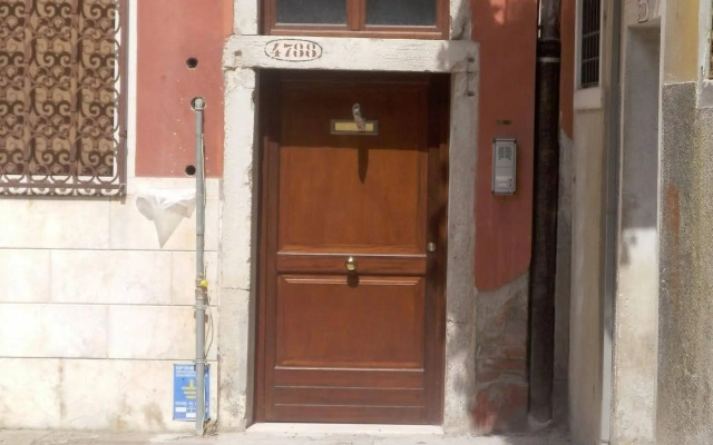 Sweet Venice - rooms & apartments