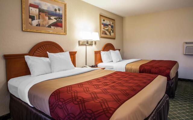 Economy Inn & Suites