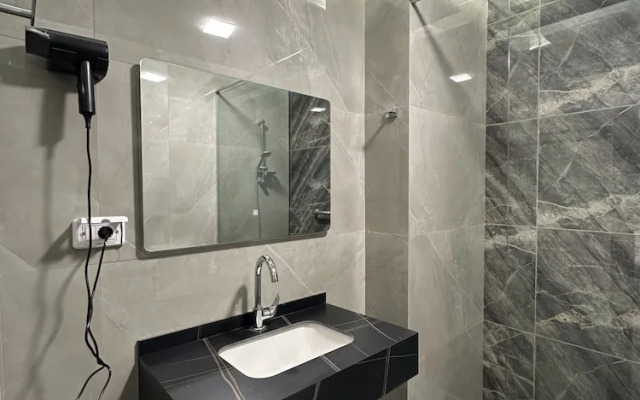 Charming Amman Apartment With Electric Heating & Free Park