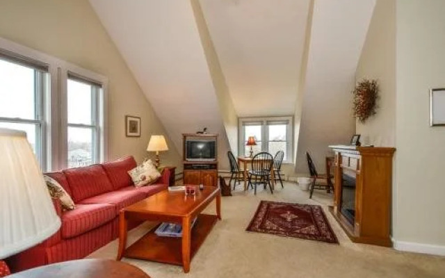 Bayberry Inn Bed & Breakfast