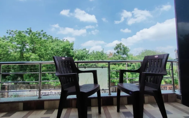 Hilltop Residency