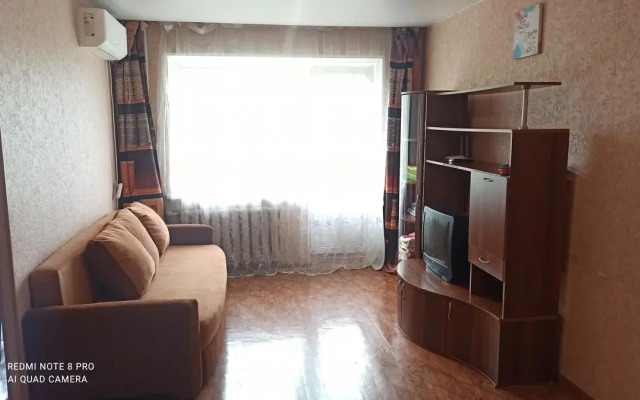 Апартаменты на улице Адмирала Юмашева 18