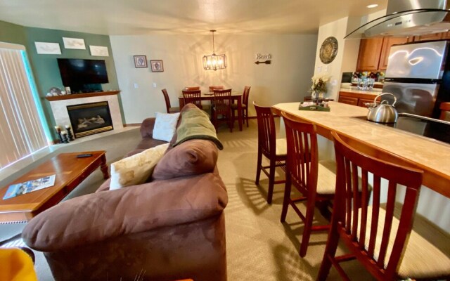 Waters Edge 101 Ocean Front