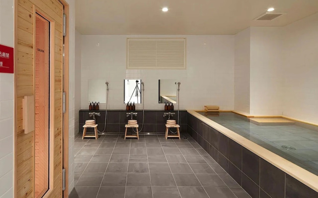 Hotel Plus Hostel TOKYO ASAKUSA 1