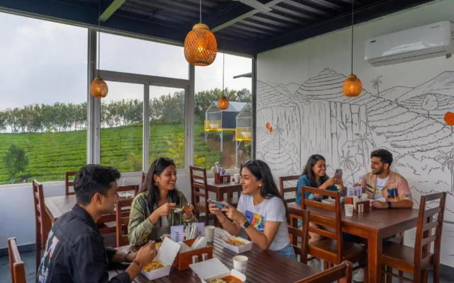 The Hosteller Bam Vagamon