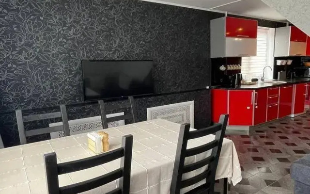 Дом на улице Зеленая